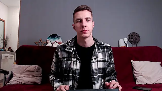 Snapshot of Chris_Brien chatting on 7, 12, 2024 Chris Brien online show from 7, 12, 2024