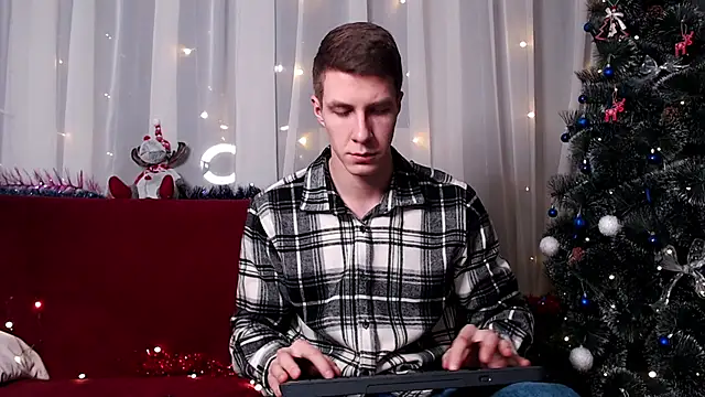 Snapshot of Chris_Brien chatting on 20, 1, 2025 Chris Brien online show from 20, 1, 2025