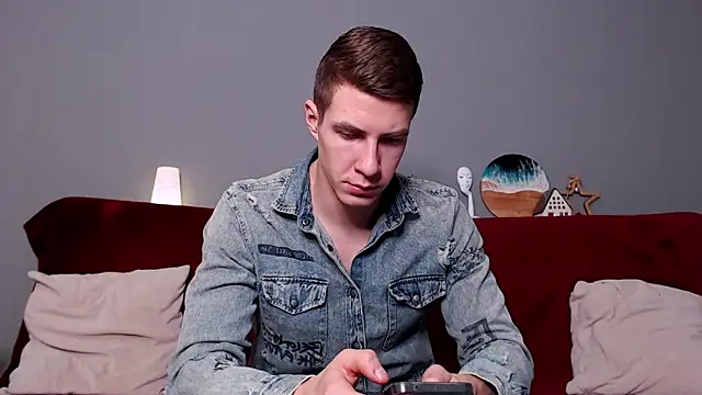 Snapshot of Chris_Brien chatting on 9, 2, 2025 Chris Brien online show from 9, 2, 2025