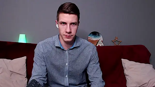 Snapshot of Chris_Brien chatting on 18, 2, 2025 Chris Brien online show from 18, 2, 2025