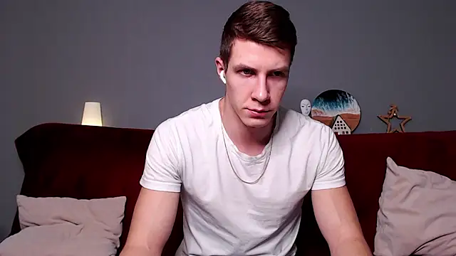 Snapshot of Chris_Brien chatting on 24, 2, 2025 Chris Brien online show from 24, 2, 2025