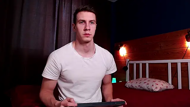 Snapshot of Chris_Brien chatting on 27, 2, 2025 Chris Brien online show from 27, 2, 2025