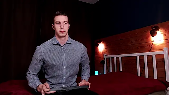 Snapshot of Chris_Brien chatting on 27, 2, 2025 Chris Brien online show from 27, 2, 2025