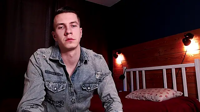 Snapshot of Chris_Brien chatting on 6, 3, 2025 Chris Brien online show from 6, 3, 2025