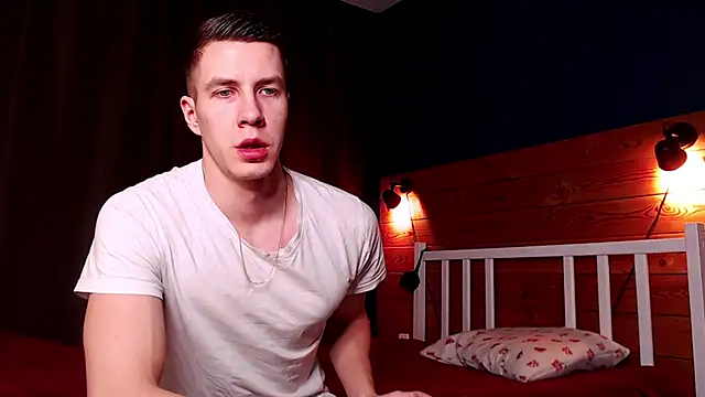 Snapshot of Chris_Brien chatting on 7, 3, 2025 Chris Brien online show from 7, 3, 2025