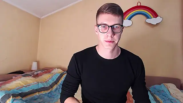 Snapshot of Chris_Brien chatting on 4, 11, 2025 Chris Brien online show from 4, 11, 2025