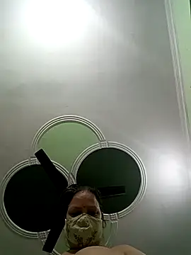 Snapshot of Kavya_kapoor chatting on 8, 3, 2025 Kavya kapoor online show from 8, 3, 2025