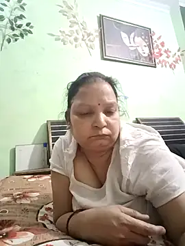 Snapshot of Kavya_kapoor chatting on 8, 3, 2025 Kavya kapoor online show from 8, 3, 2025