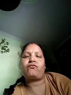 Snapshot of Kavya_kapoor chatting on 11, 3, 2025 Kavya kapoor online show from 11, 3, 2025