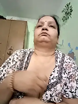 Snapshot of Kavya_kapoor chatting on 28, 9, 2025 Kavya kapoor online show from 28, 9, 2025