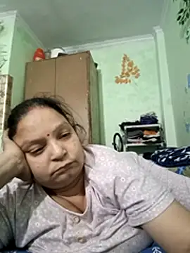 Snapshot of Kavya_kapoor chatting on 26, 10, 2025 Kavya kapoor online show from 26, 10, 2025