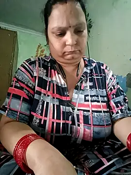 Snapshot of Kavya_kapoor chatting on 7, 11, 2025 Kavya kapoor online show from 7, 11, 2025