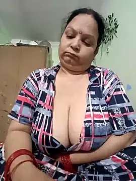 Snapshot of Kavya_kapoor chatting on 14, 11, 2025 Kavya kapoor online show from 14, 11, 2025