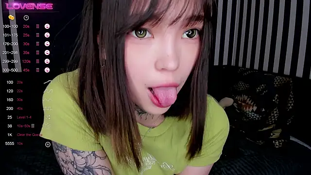 Dark Ester online show from 2, 3, 2025