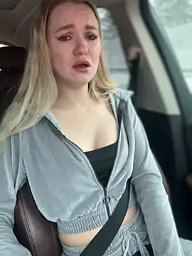 Devill Angel  online show from 28, 2, 2025