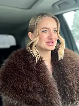 Devill Angel  online show from 11, 1, 2026