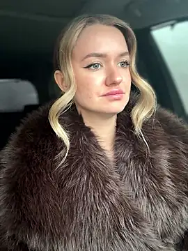 Devill Angel  online show from 19, 1, 2026