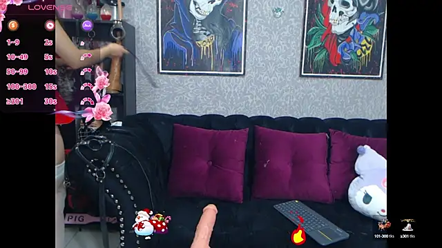 Snapshot of CamiilaMarti chatting on 24, 12, 2024 CamiilaMarti online show from 24, 12, 2024