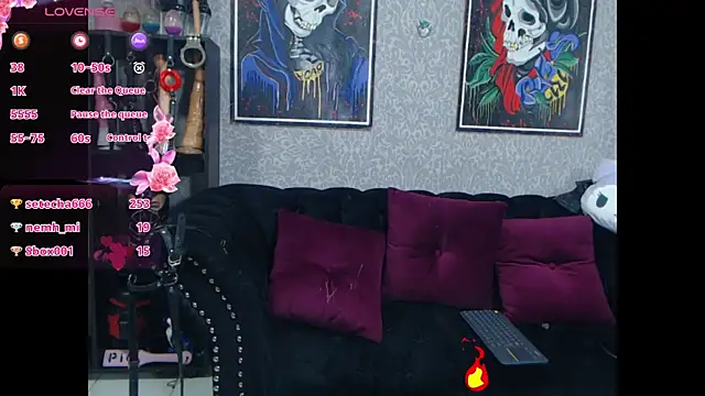 Snapshot of CamiilaMarti chatting on 5, 3, 2025 CamiilaMarti online show from 5, 3, 2025