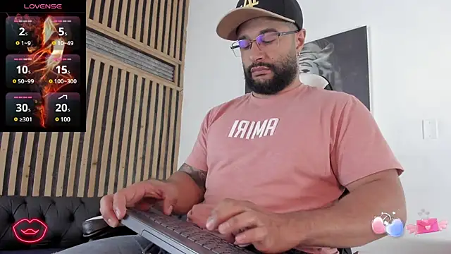 Snapshot of Luke__09 chatting on 14, 3, 2025 Luke 09 online show from 14, 3, 2025