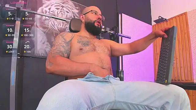 Snapshot of Luke__09 chatting on 19, 1, 2026 Luke 09 online show from 19, 1, 2026