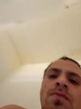 Snapshot of Reezy21stst chatting on 26, 10, 2025 Reezy21stst online show from 26, 10, 2025