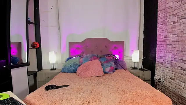 kitty queen10 online show from 19, 11, 2025