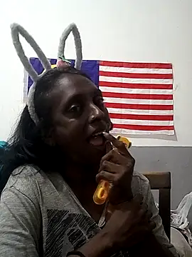 mamakarma1403 online show from 8, 11, 2025