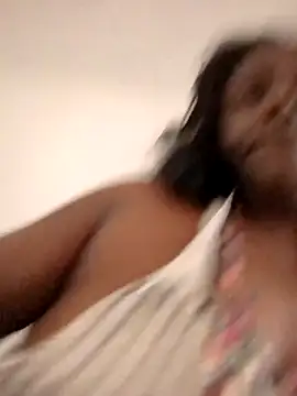 mamakarma1403 online show from 14, 2, 2026