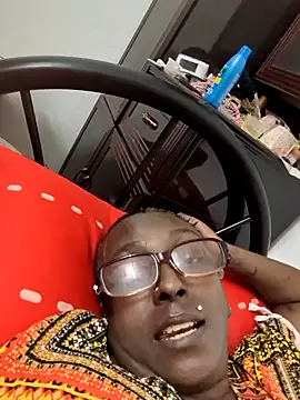 mamakarma1403 online show from 10, 5, 2026