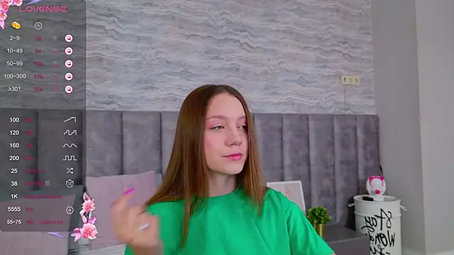 Snapshot of AliceBrayan chatting on 21, 3, 2025 AliceBrayan online show from 21, 3, 2025