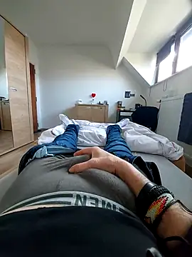 Snapshot of pascalino100 chatting on 2, 3, 2025 pascalino100 online show from 2, 3, 2025