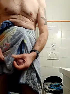 pascalino100 online show from 11, 3, 2026