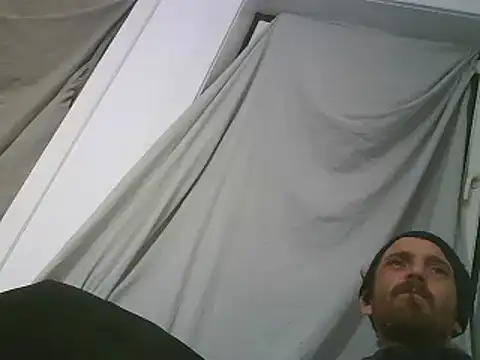 Snapshot of PocoLoco420 chatting on 9, 11, 2025 PocoLoco420 online show from 9, 11, 2025