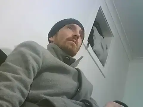 Snapshot of PocoLoco420 chatting on 24, 11, 2025 PocoLoco420 online show from 24, 11, 2025