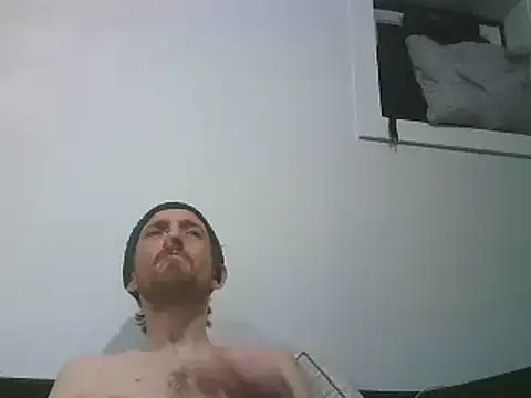 Snapshot of PocoLoco420 chatting on 24, 11, 2025 PocoLoco420 online show from 24, 11, 2025