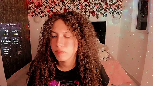 Snapshot of Lilith_Miller21 chatting on 29, 9, 2025 Lilith Miller21 online show from 29, 9, 2025