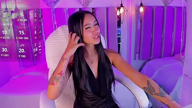 Snapshot of sophie_ws chatting on 19, 12, 2024 sophie ws online show from 19, 12, 2024