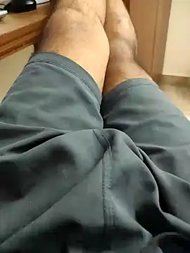 Snapshot of yoyokakshay_1996 chatting on 5, 2, 2025 yoyokakshay 1996 online show from 5, 2, 2025