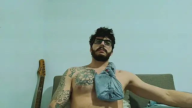 thomas gun online show from 15, 4, 2026