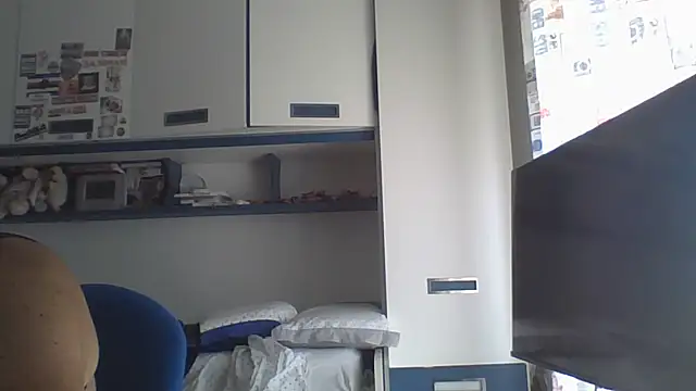 Snapshot of brindisiroby chatting on 10, 7, 2026 brindisiroby online show from 10, 7, 2026