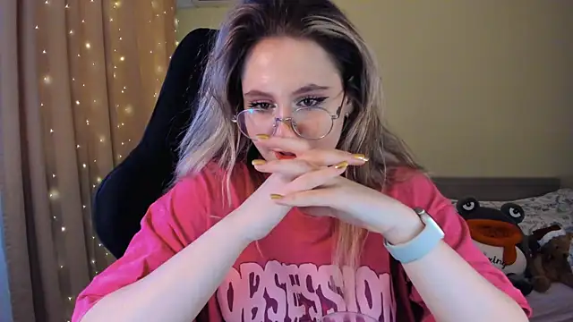 Diana Flower online show from 5, 1, 2025