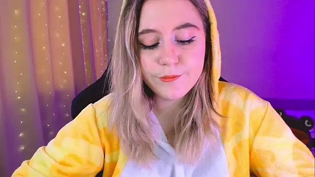 Diana Flower online show from 7, 2, 2025