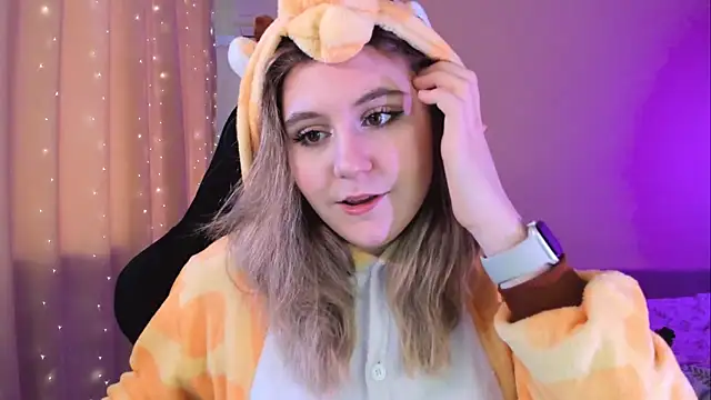 Diana Flower online show from 16, 2, 2025