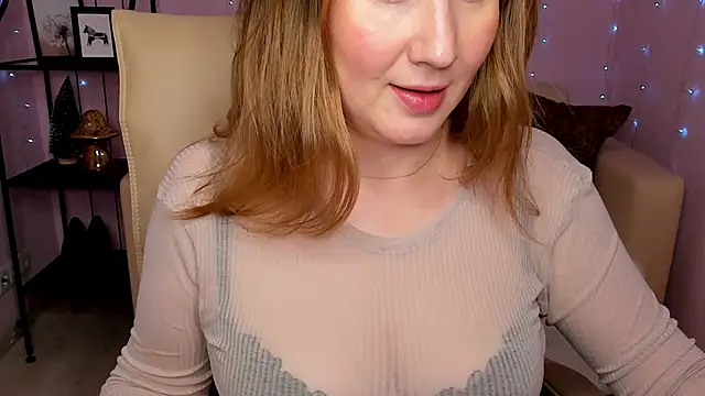 Snapshot of Helens_love chatting on 19, 1, 2025 Helens love online show from 19, 1, 2025