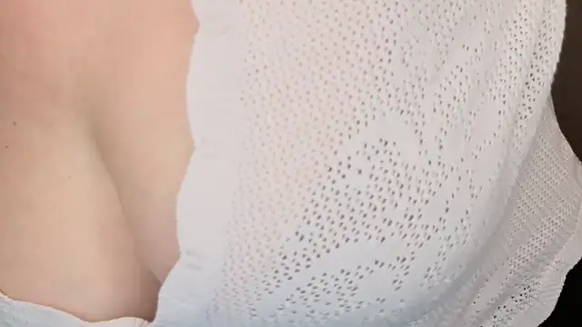 Snapshot of Helens_love chatting on 26, 10, 2025 Helens love online show from 26, 10, 2025