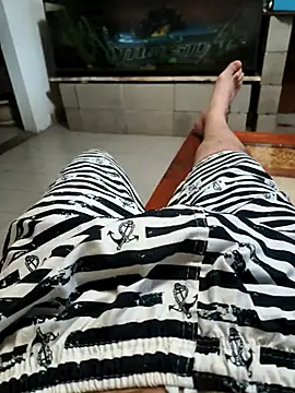 ReyDeCora online show from 17, 10, 2025