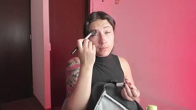 hitomi arata online show from 24, 2, 2025