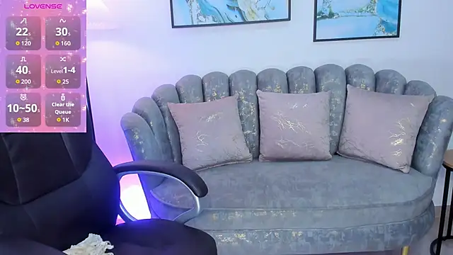 Snapshot of naomii_campbell_ chatting on 23, 11, 2025 naomii campbell online show from 23, 11, 2025