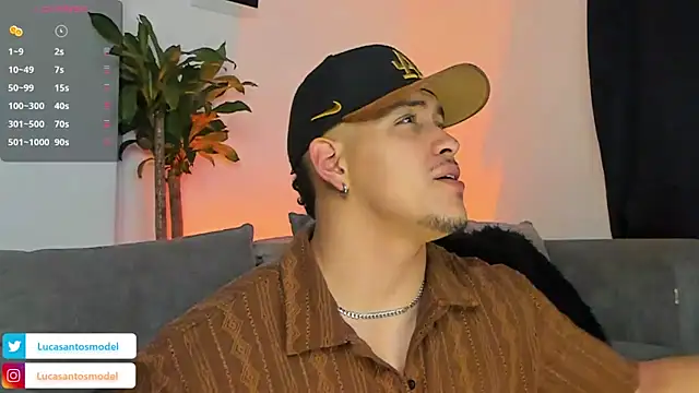 lucasanto  online show from 7, 3, 2025